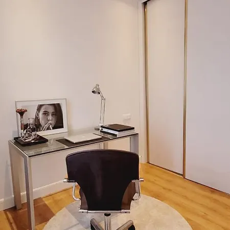 Premium Penthouse For 4 At The Heart Of The City *