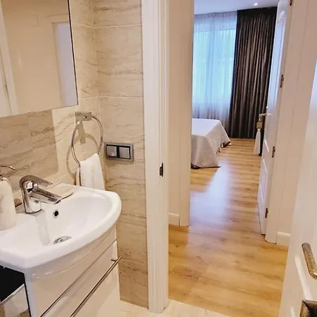 Premium Penthouse For 4 At The Heart Of The City