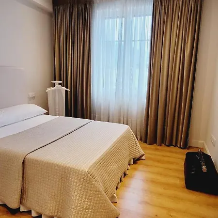 Premium Penthouse For 4 At The Heart Of The City * Oviedo