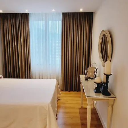 Premium Penthouse For 4 At The Heart Of The City Apartman