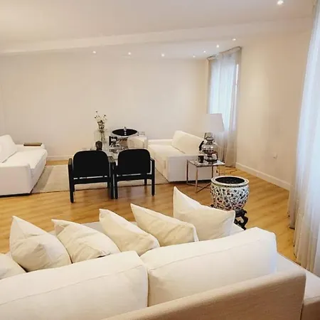 Apartman Premium Penthouse For 4 At The Heart Of The City Oviedo
